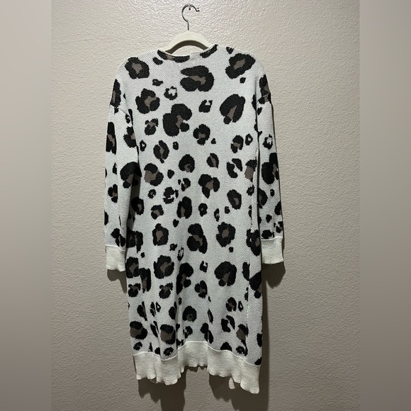Andree by Unit Women’s Leopard Cardigan Long Sleeve Pocket Animal Print Size S - Picture 3 of 11